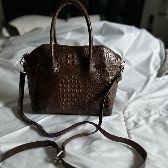 Handmade Leather Alligator Hand Bags - Picture 9 of 16